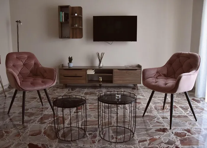 Russo Apartment